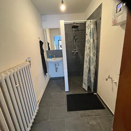 Schoenes 2 Bettzimmer Nah Der A7 Tarp *